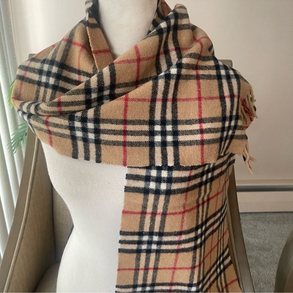 Authentic Burberrys nova check tan scarf (HK13) - Picture 4 of 8